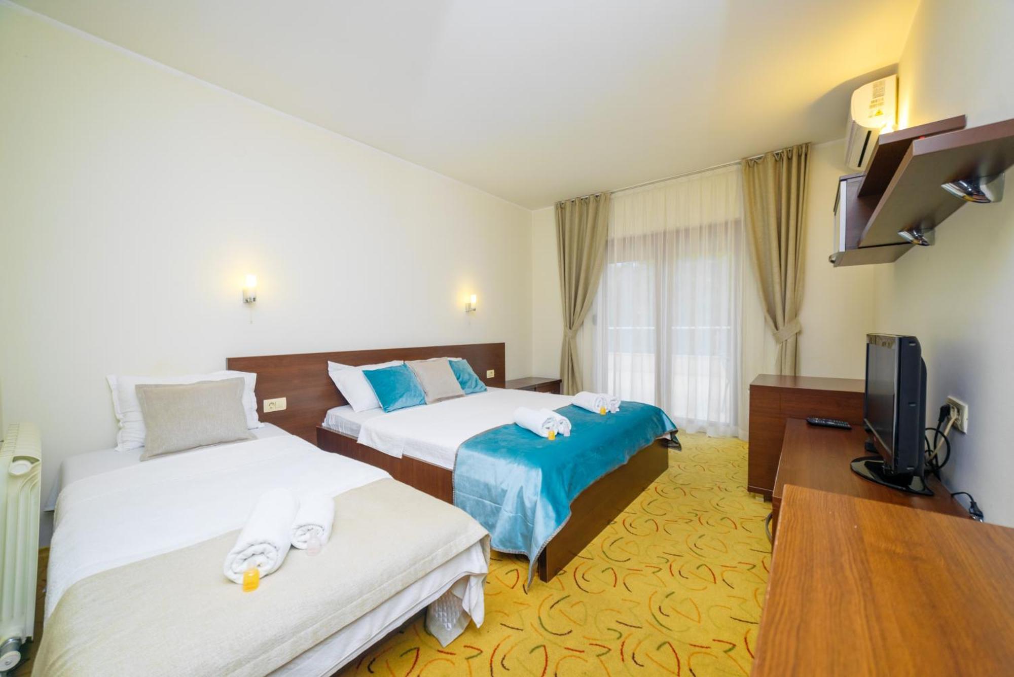 Odissey Jaz Hotel Budva