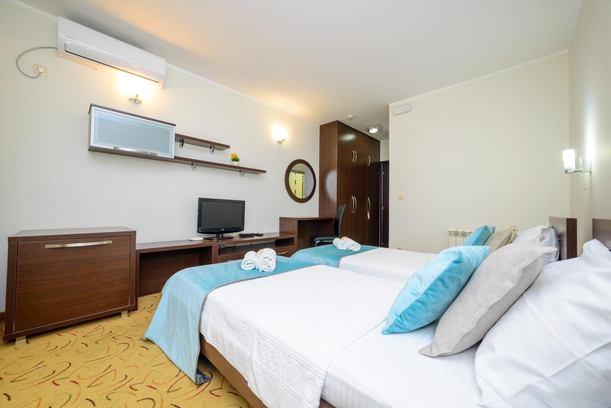 Hotel Odissey Jaz